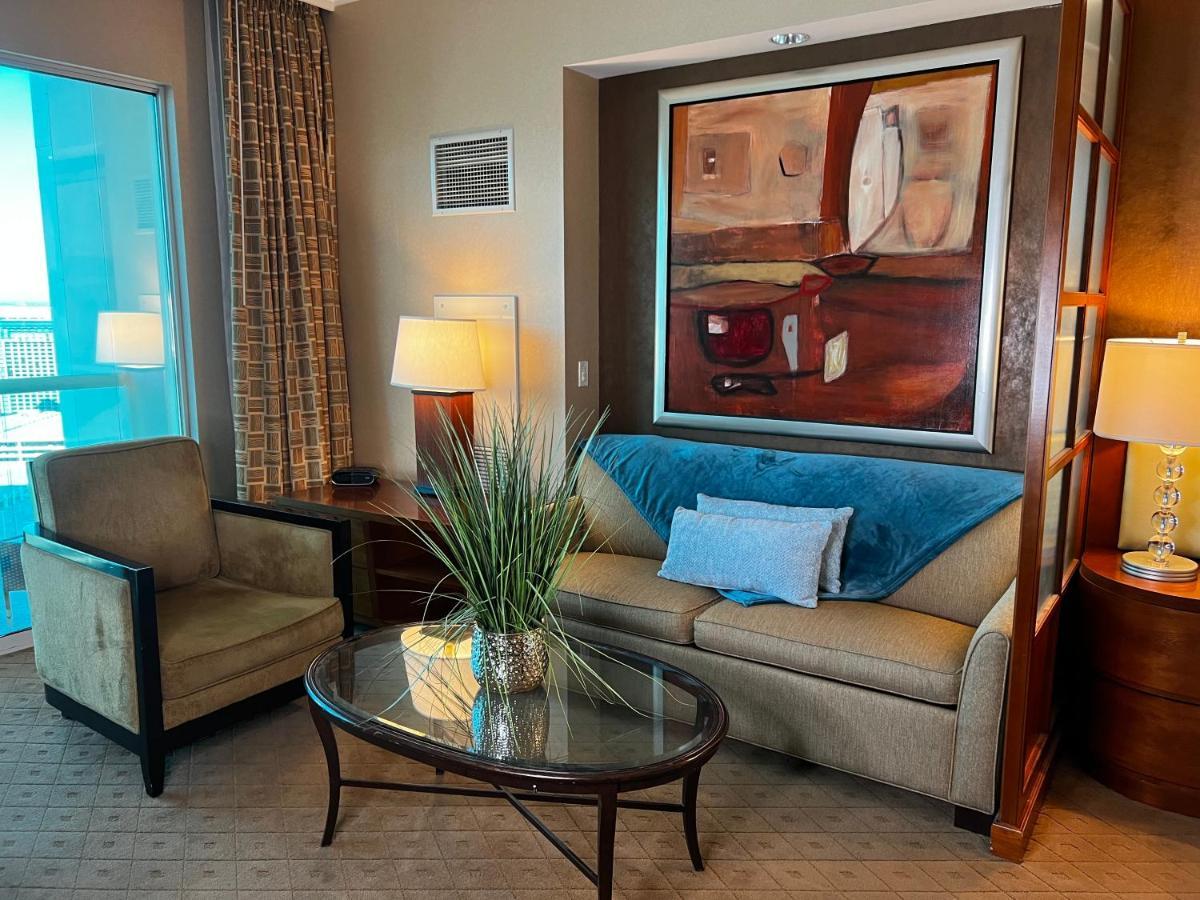 Balcony Suite Strip View Las Vegas Bagian luar foto